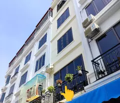 BÁN NHÀ 5 TẦNG TRƯƠNG CÔNG GIAI, SỔ VUÔNG, 2 THOÁNG, 10M RA PHỐ. 7,2 TỶ