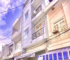HƯƠNG LỘ 2 - BÌNH TÂN -  106m2 - 4 TẦNG VUÔNG VỨC ĐẸP SANG - KẾ NGÃ TƯ BỐN XÃ CÔNG CHỨNG MUA BÁN