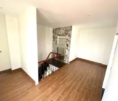 Cần Bán Nhanh! Nhà Ngọc Thụy Long Biên, 40m², 6 Tầng, Thang máy, 3PN, Full nội thất, giá tốt!