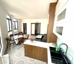 Cần Bán Nhanh! Nhà Ngọc Thụy Long Biên, 40m², 6 Tầng, Thang máy, 3PN, Full nội thất, giá tốt!