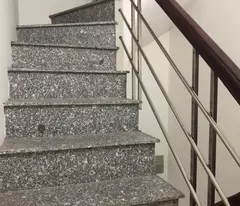 Bán nhà phố Hoàng Mai, Hoàng Văn Thụ 34m, 3 tầng. Giá: 5.7 tỷ