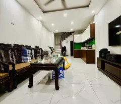BÁN NHÀ CỔ NHUẾ 35M – NHÀ MỚI 5 TẦNG – CÔNG NĂNG ĐẦY ĐỦ – XUNG QUANH NGẬP TRÀN TIỆN ÍCH