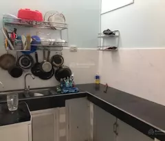 BÁN GẤP NHÀ RIÊNG ĐƯỜNG LÊ VĂN VIỆT HẺM XE HƠI THÔNG 4 TỶ , 80M2, CHÍNH CHỦ