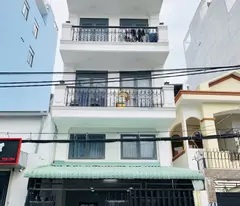 NHÀ MẶT TIỀN KINH DOANH SẦM UẤT - HỢP ĐỒNG THUẾ KHOÁN 45tr/THÁNG.