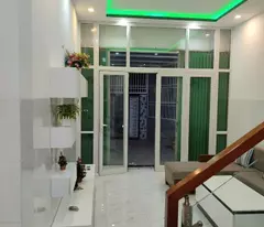 Bán nhà 2 tầng hẻm xe hơi - Giá 4,95 Tỷ - TP Nha Trang