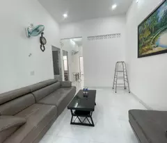 Bán Căn Nhà Gần Sân Bóng - Vĩnh Ngọc, Nha Trang