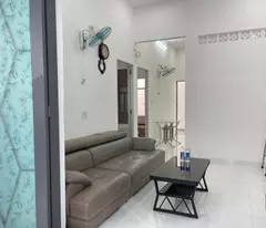 Bán Căn Nhà Gần Sân Bóng - Vĩnh Ngọc, Nha Trang