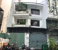 Bán nhà hẻm xe tải Thành Thái Quận 10, đang kinh doanh CHDV 15 phòng, dòng tiền 65tr, chỉ 24 tỷ