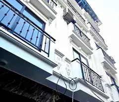 Siêu phẩm nhà mới phố Đông Thiên 32m2 5 tầng giá 5.5 tỷ