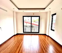 Siêu phẩm nhà mới phố Đông Thiên 32m2 5 tầng giá 5.5 tỷ