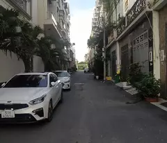 Nhà Khu Phân Lô Nguyễn Ảnh Thủ, 60m2 Xây 3 Tầng Cốt Thép, Giá Rẻ Chỉ 5.4 Tỷ.