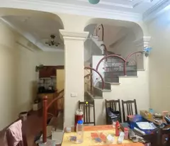 BÁN NHÀ TRUNG TÂM QUẬN HAI BÀ TRƯNG-PHỐ TRƯƠNG ĐỊNH-TIỆN ÍCH XUNG QUANH ĐẦY ĐỦ.