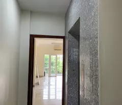 Cho thuê nhà mặt phố Trung Kính làm văn phòng