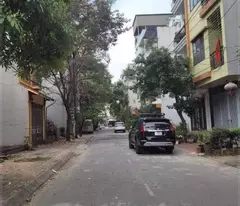 Siêu hiếm đất 62m view hồ, mặt tiền 4.5m, nở hậu, giá chỉ 5 tỏi tại Đại Mỗ - khu đất tiềm năng