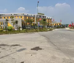 BÁN NHÀ 4 TẦNG  GẦN TRƯỜNG HỌC VIỆN NÔNG NGHIỆP.