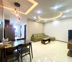Cho thuê căn hộ 2pn view phố biển