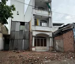NHÀ MẶT TIỀN KINH DOANH SẦM UẤT CHU VĂN AN GẦN TRƯỜNG CÁN BỘ