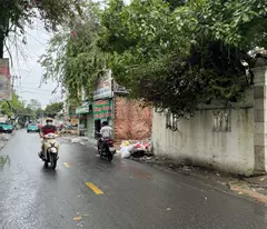NHÀ MẶT TIỀN KINH DOANH SẦM UẤT CHU VĂN AN GẦN TRƯỜNG CÁN BỘ