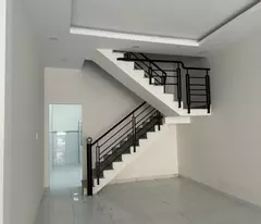 NHÀ MẶT TIỀN KINH DOANH SẦM UẤT CHU VĂN AN GẦN TRƯỜNG CÁN BỘ