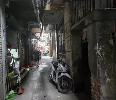 Bán 69M khương thượng tặng nhà ngõ thông gần phố đống đa