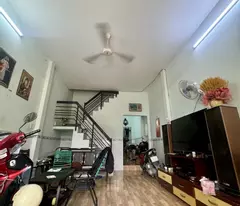 Nhà Hẻm 8m Nguyễn Ảnh Thủ Quận 12, 56.4m2 Gần Mặt Tiền Chỉ 4.5 Tỷ.