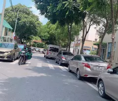 Bán đất tặng nhà cấp 4 Lý Sơn- Ngọc Thụy- Long Biên- 2 mặt thoáng 80m2 7 tỷ (có thương lượng)