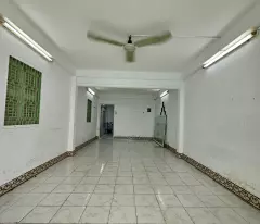 Căn góc 2 mặt tiền 
Ngang 3,6 x 12.5 m- 3 tầng hơn 4 tỷ bank cho vay hơn 3 tỷ Q4