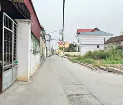 Bán 70m đất tổ 9, Quang Minh, Mê Linh, HN. Đường thông, oto vào đất. DT 70m, giá 3,29 tỷ.