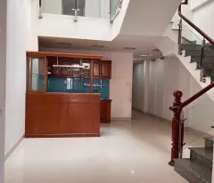 **CẦN BÁN NHÀ MỚI, GIÁ TỐT, GẦN CHỢ OSIN VÀ SÂN BAY CŨ, ĐƯỜNG Ô TÔ RỘNG**  NHA TRANG