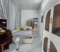 Bán Nhà Trung Tâm thành phố, đường Phương Sài, hẻm xe máy giá 1.7 tỷ.