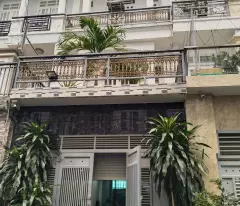 NHÀ 3 TẦNG BỀ THẾ - KHU PHÂN LÔ NHÀ CAO TẦNG VIP BẬC NHẤT HIỆP THÀNH. Q12