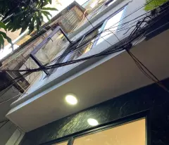 Bán nhà phố Toàn Thắng giá 5.78 tỷ, diện tích 32m2, 4 tầng, mặt tiền 3m
