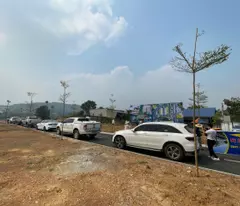 Cần bán nhanh lô đất 178m2 siêu đẹp, sổ đỏ vuông vắn tại Láng Hòa Lạc