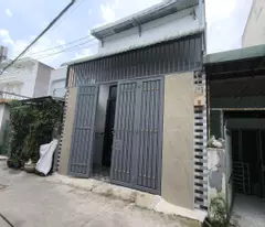 BÁN NHÀ MỸ HOÀ 1 HOT NHẤT TRUNG CHÁNH HÓC MÔN - GIÁ CHỈ 2.85 Tỷ - SHR HẺM Ô TÔ THÔNG. LH 0326507188