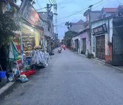 HIẾM- NGÕ Ô TÔ TRÁNH - Ô TÔ VÀO NHÀ