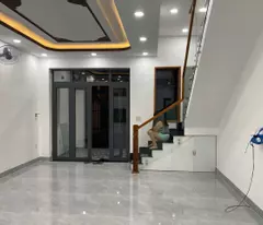 **CẦN BÁN NHÀ 2 TẦNG MỚI TINH HẺM Ô TÔ VẠN THẮNG, TP NHA TRANG**  
**Giá bán: 3.65 tỷ**