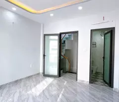 NGAY SÁT MẶT TIỀN Q4
NGANG 7.7 DÀI 7.8  XÂY MỚI 4 TẤM 
CHỈ 90 TRIỆU M