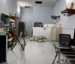 Bán nhà cấp 4 DT 4x11 (52m²) nở hậu L. Giá 2,350 tỷ SHR Full nội thất Vĩnh Lộc B