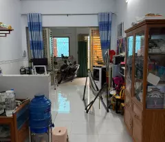 Bán nhà cấp 4 DT 4x11 (52m²) nở hậu L. Giá 2,350 tỷ SHR Full nội thất Vĩnh Lộc B
