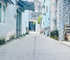 NHÀ 2 TẦNG -  Ô TÔ ĐỖ CỬA TRUNG MỸ TÂN XUÂN - GẦN CHỢ, NHÀ THỜ TRUNG CHÁNH.