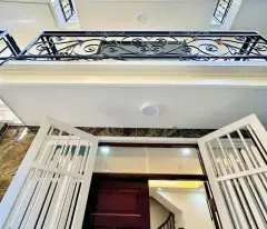 Bán nhà Minh Khai – DT35m², MT4.5m, 5 tầng. Otoo đỗ cách mấy bước chân. Chỉ 7,48 tỷ.