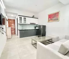 Cho thuê căn hộ trong tòa chung cư tại ngõ 3 Nguyễn Văn Huyên, Cầu Giấy