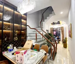Bán nhà mặt phố Tây Sơn siêu đẹp 40m vỉa hè kinh doanh đỉnh mặt tiền rộng chỉ nhỉnh 16,3  tỷ đồng.
