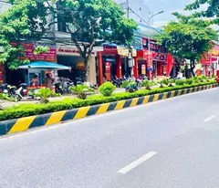 BÁN NHÀ 3 TẦNG - MẶT PHỐ LÝ THƯỜNG KIỆT - VỊ TRÍ KINH DOANH ĐẮC ĐỊA