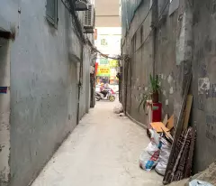 BÁN NHÀ CẦU GIẤY 39M CÁCH 1 NHÀ RA Ô TÔ TRÁNH NHAU, CAFÉ VĂN PHÒNG. GIÁ 7,2 TỶ