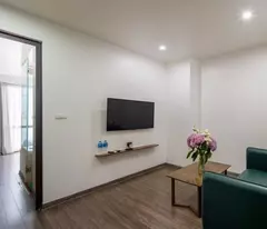 Cho thuê căn hộ trong chung cư mặt phố Dịch Vọng Hậu , Cầu Giấy
