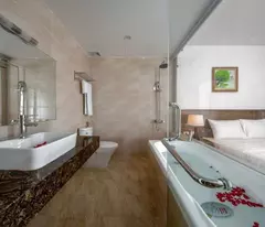 Cho thuê căn hộ trong chung cư mặt phố Dịch Vọng Hậu , Cầu Giấy