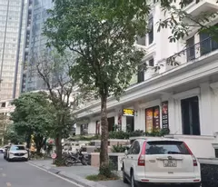 Chính chủ cần bán shophouse thấp tầng Sunshine City 220m 3,5 tầng giá rẻ