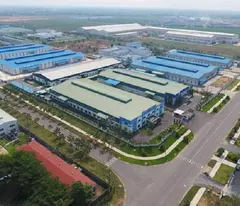 CẦN BÁN NHANH LÔ GÓC & ÁP GÓC MẶT  ĐƯỜNG 36 MÉT - KĐT THÀNH ĐÔNG CHÍ LINH LH : 0931536999
