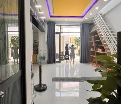 **♦️ Nhà gần biển ngay giữa trung tâm TP Nha Trang ♦️**